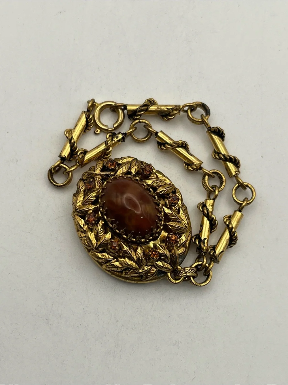 Victorian revival brown cabochon gold tone leaf rhinestone bracelet vintage